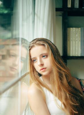 免费观看十八岁美女电视剧